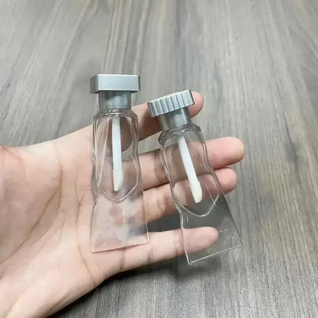 Lip Packaging Tubes view 2