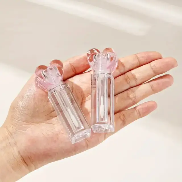 Plastic Lip Packaging Tubes view 2