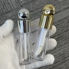 Lip Gloss Tubes view 1