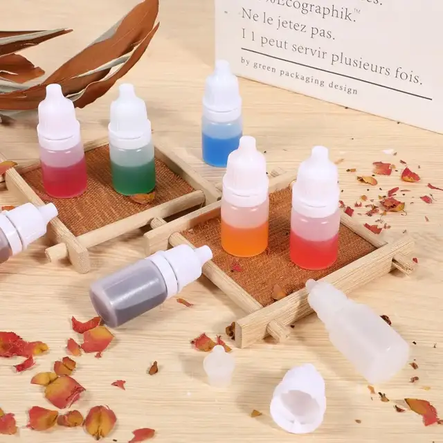Plastic Dropper Bottles view 2