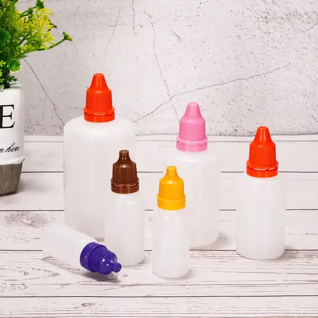 Plastic Dropper Bottles view 2