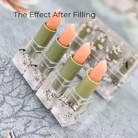 Matte Plastic Lipstick Tubes view 1